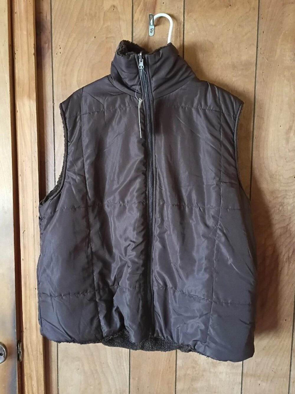 Discount Divas Reversible Puffer Vest Sherpa Lined Brown Size 2X NWT
